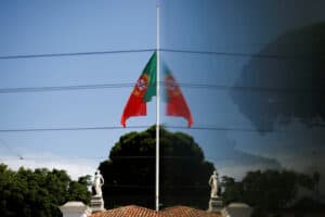 INE melhora estimativa da queda do PIB&nbsp;&nbsp;