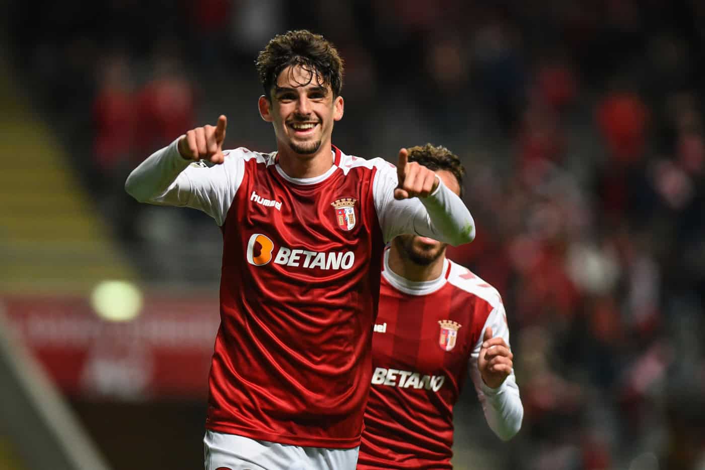 Barcelona recebeu propostas que duplicam o valor investido em Trincão