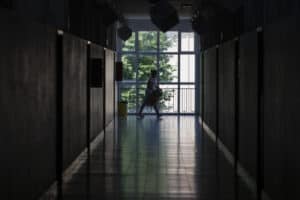 Governo aprova prorrogação dos contratos a termo de pessoal não-docente