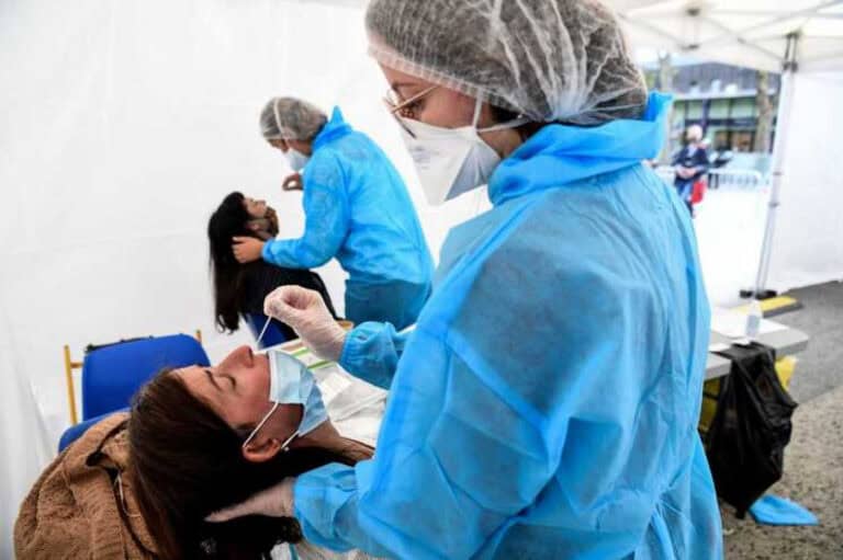 Europa volta a ter números Covid como já não tinha desde o pico da pandemia