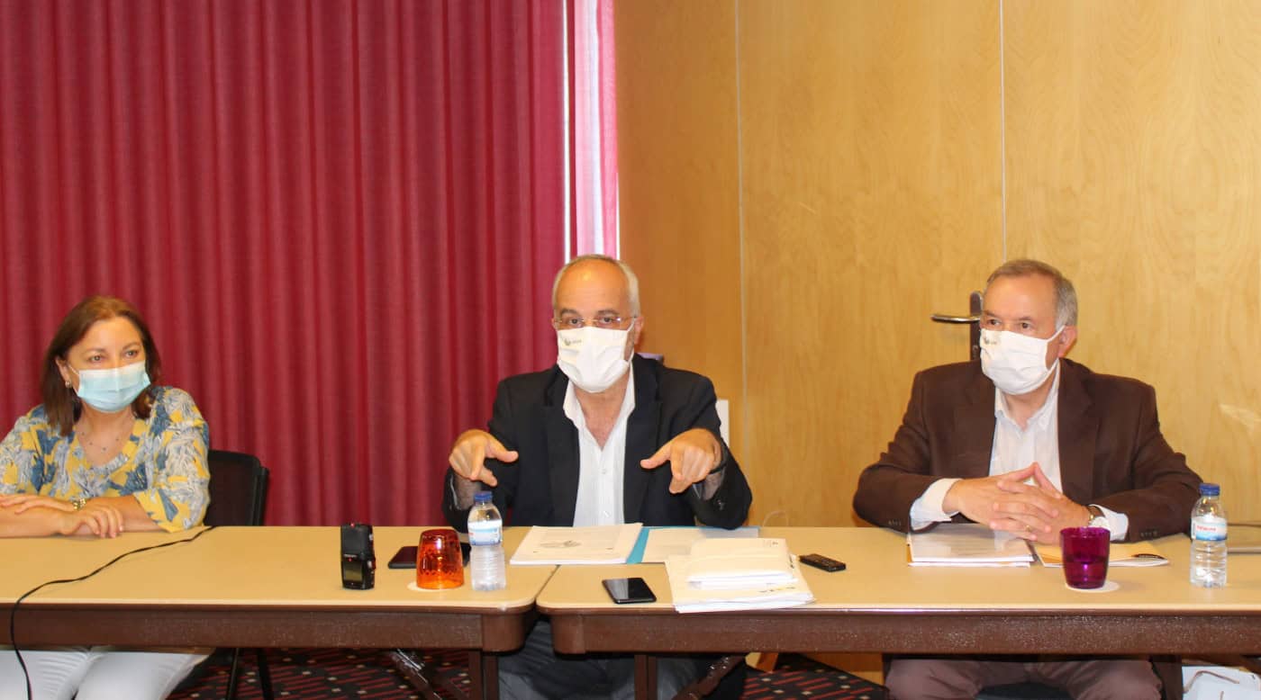 Assembleias municipais defendem pagamento integral dos subsídios aos deputados