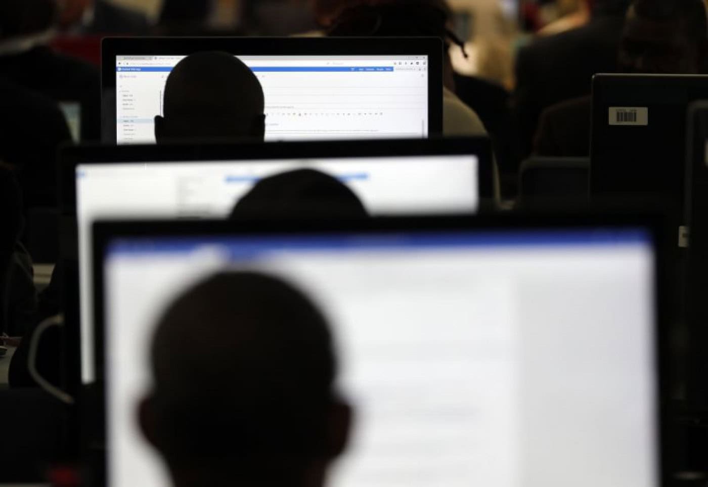 Uma em cada cinco empresas prevê reduzir trabalhadores até final do ano