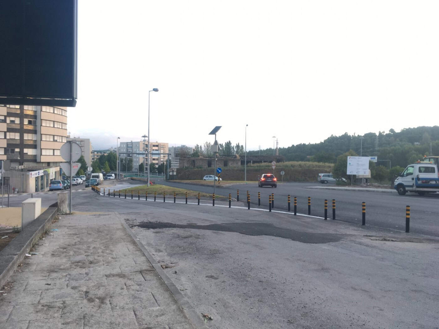 CMB projecta paragem de autocarros e espaço arbóreo para Zona 30 de São Vicente