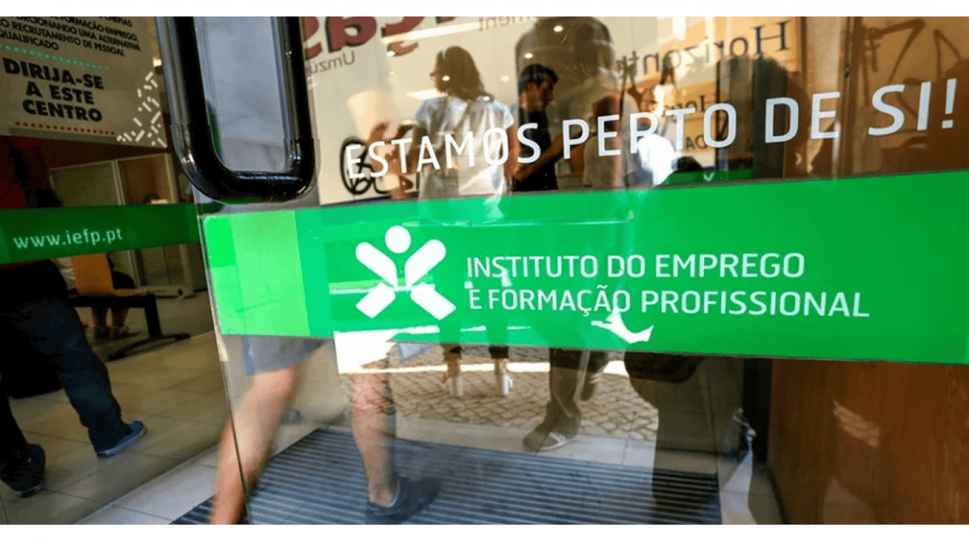 Beneficiários com prestações de desemprego aumentam 39% em agosto