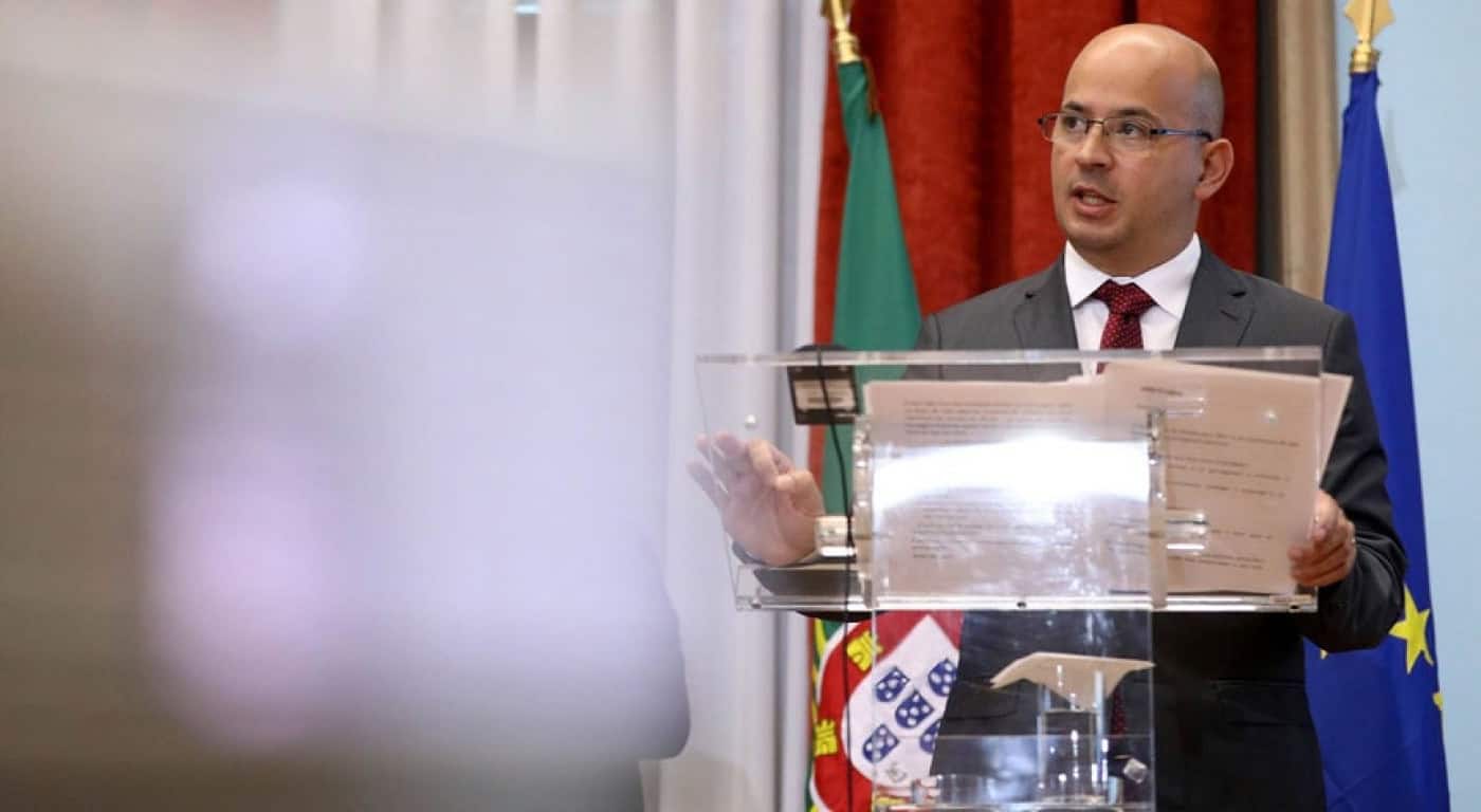 "Não hesitaremos na protecção das famílias e apoio às empresas para apoio ao emprego"