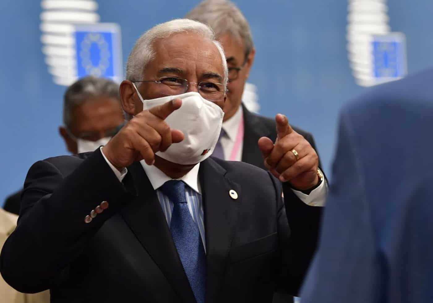 Costa admite aplicar “medidas muito mais constringentes das liberdades”