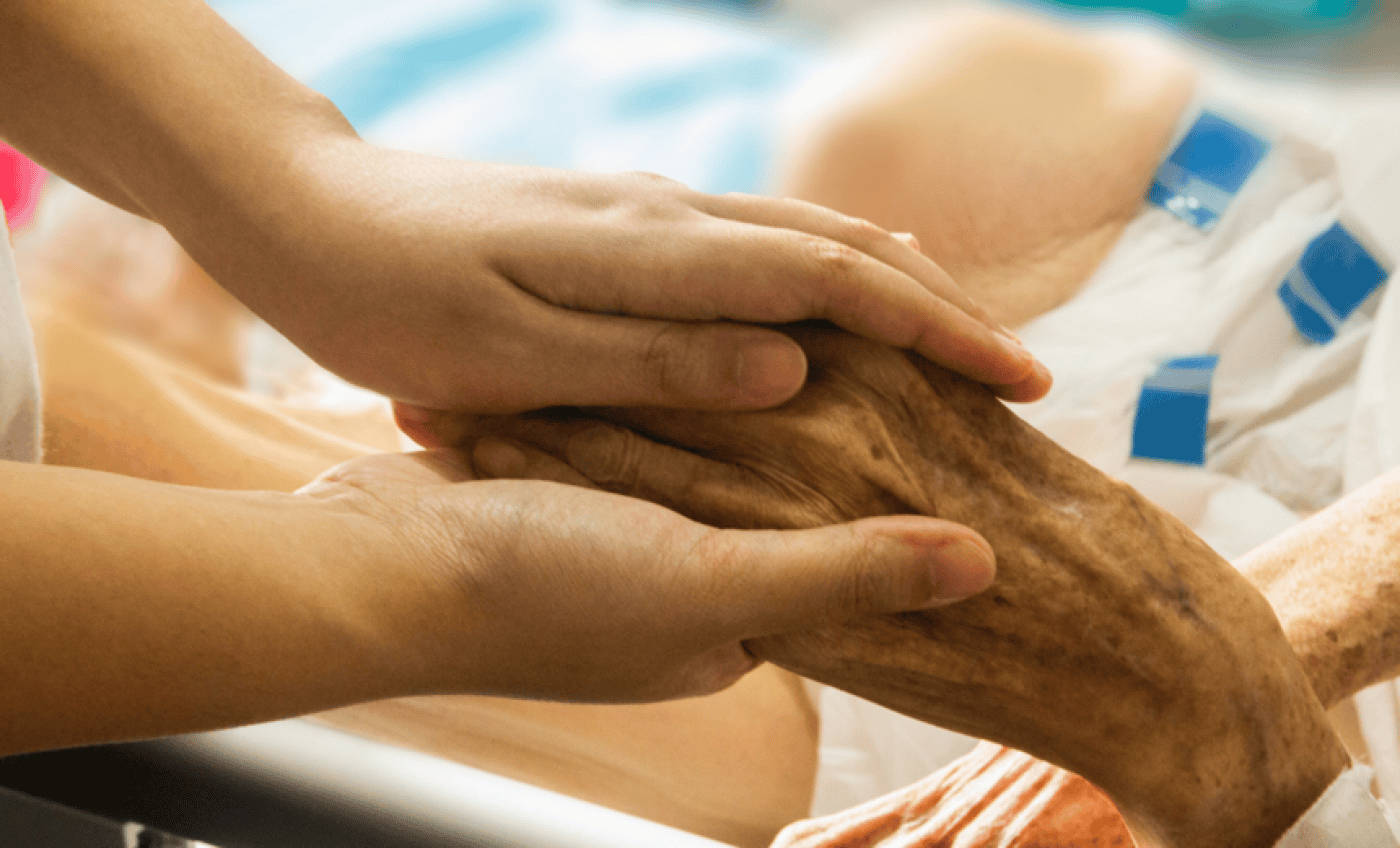Idosos em lares podem receber mais do que uma visita por semana