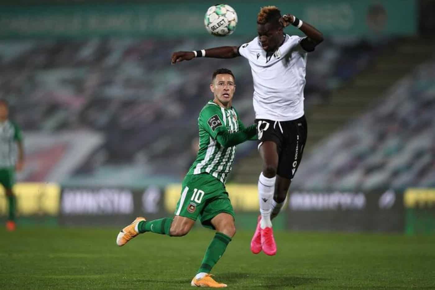 Sacko e Mumin testaram positivo para a Covid-19