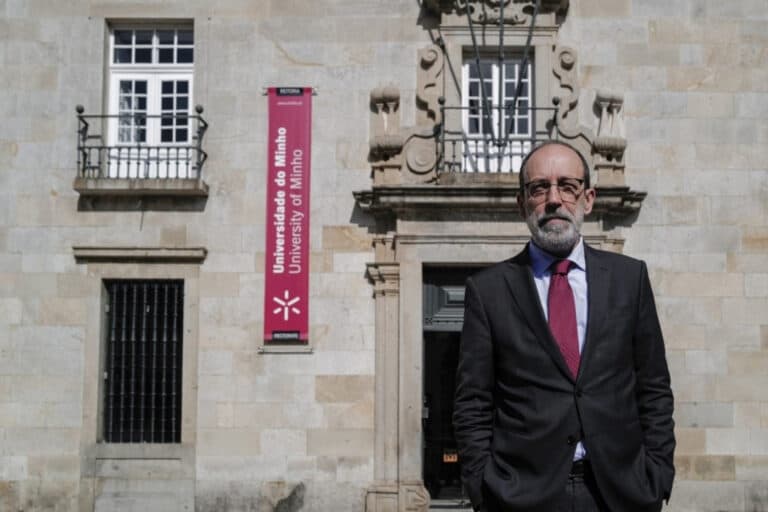 "A UMinho está preocupada com transição dos alunos para o mercado de trabalho"