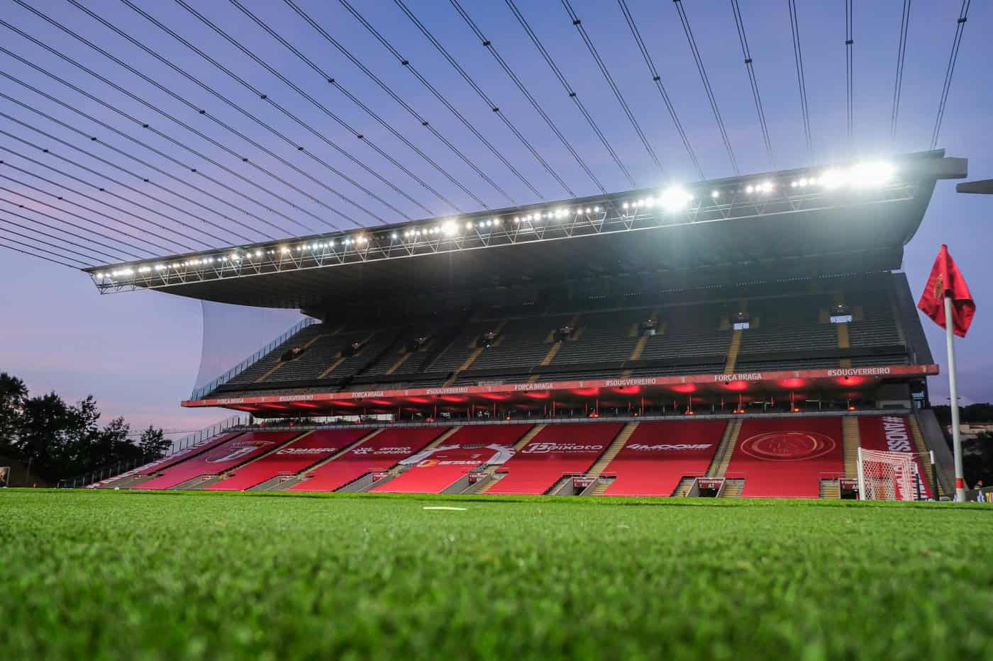 SCB já vendeu 2.200 bilhetes para jogo com AEK Atenas