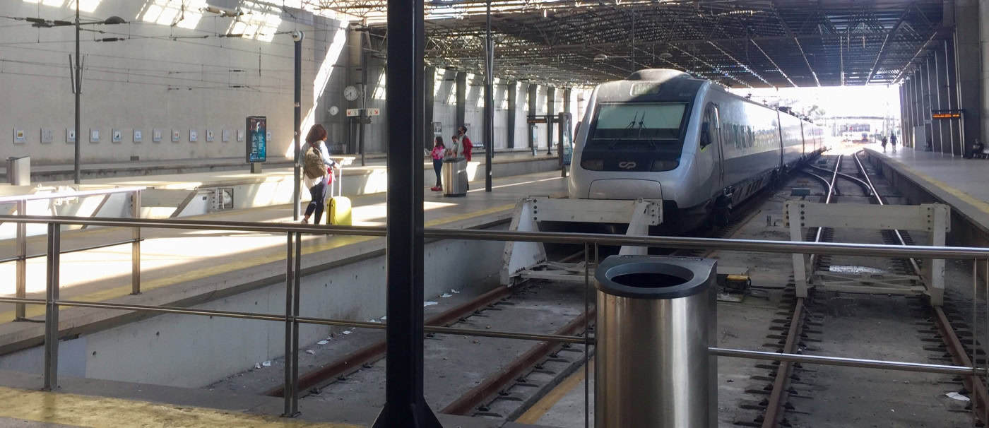 Porto - Vigo ligadas por nova linha de alta velocidade que contempla Braga