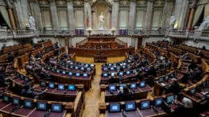 Parlamento chumba referendo à eutanásia