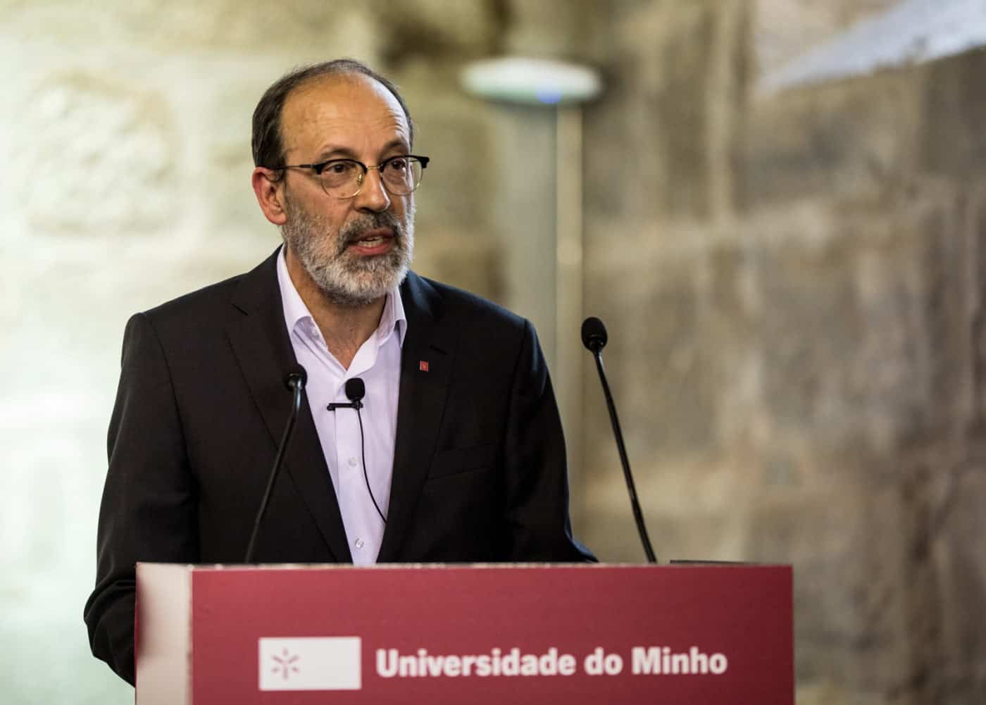 UMinho entrega bolsas de mérito escolar em cerimónia simbólica