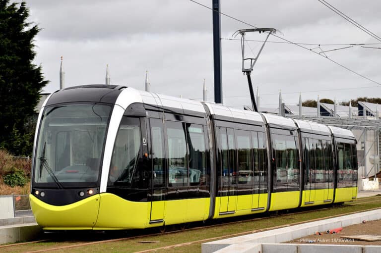 Autarca de Guimarães não exclui substituição de Metrobus por Tramway