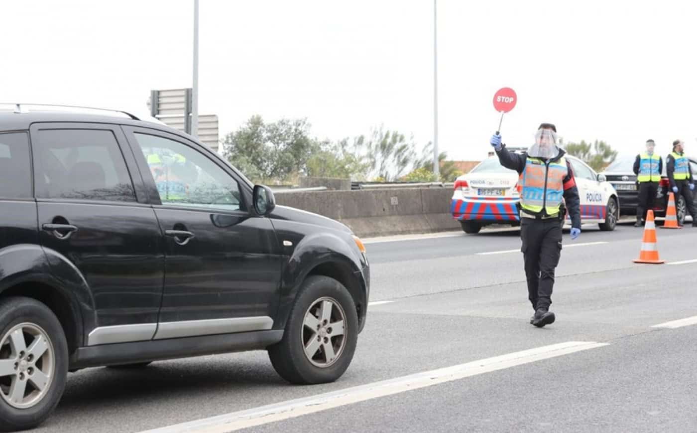 Restrições à circulação entraram em vigor à meia-noite