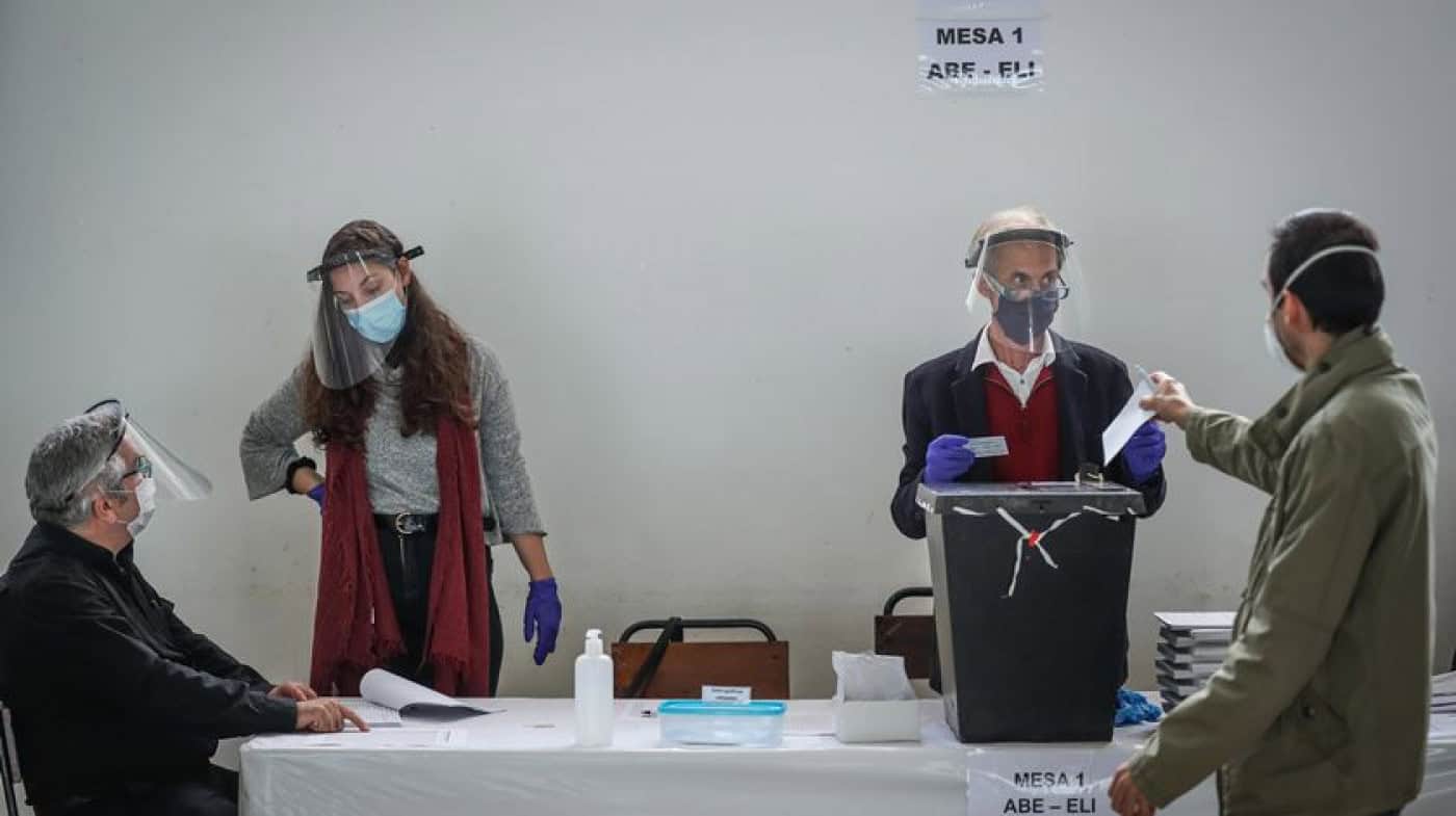 PSD, CDS e PPM anunciam acordo de governação nos Açores