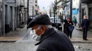 Mais 45 mortes e 2596 novos casos de Covid-19 em Portugal&nbsp;