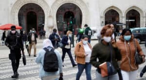 Parlamento discute e vota estado de emergência