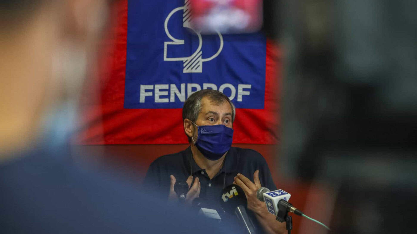 Fenprof faz ultimato ao Governo e exige reuniões negociais
