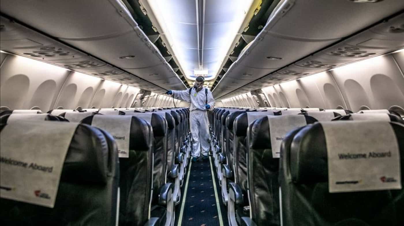 Governo admite obrigação de testes Covid à partida para viagem aérea