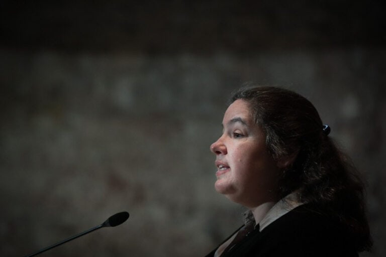 Administração Pública terá 500 estágios com bolsa de 998,5 euros