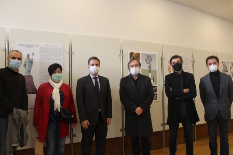 Monumento evocativo a D. Diogo de Sousa no Campo da Vinha em Junho