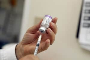 DGS diz que vacina da gripe não chegará para todos devido à elevada procura