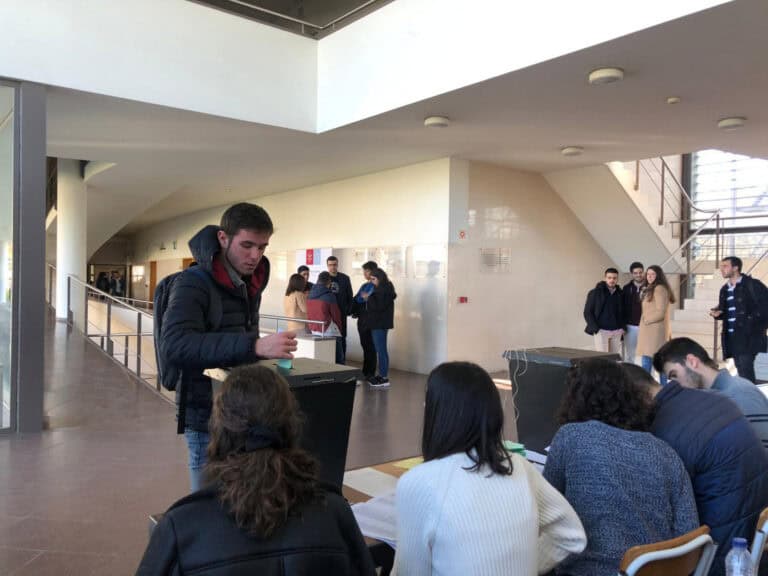 Eleições AAUM. Há duas listas para cada órgão