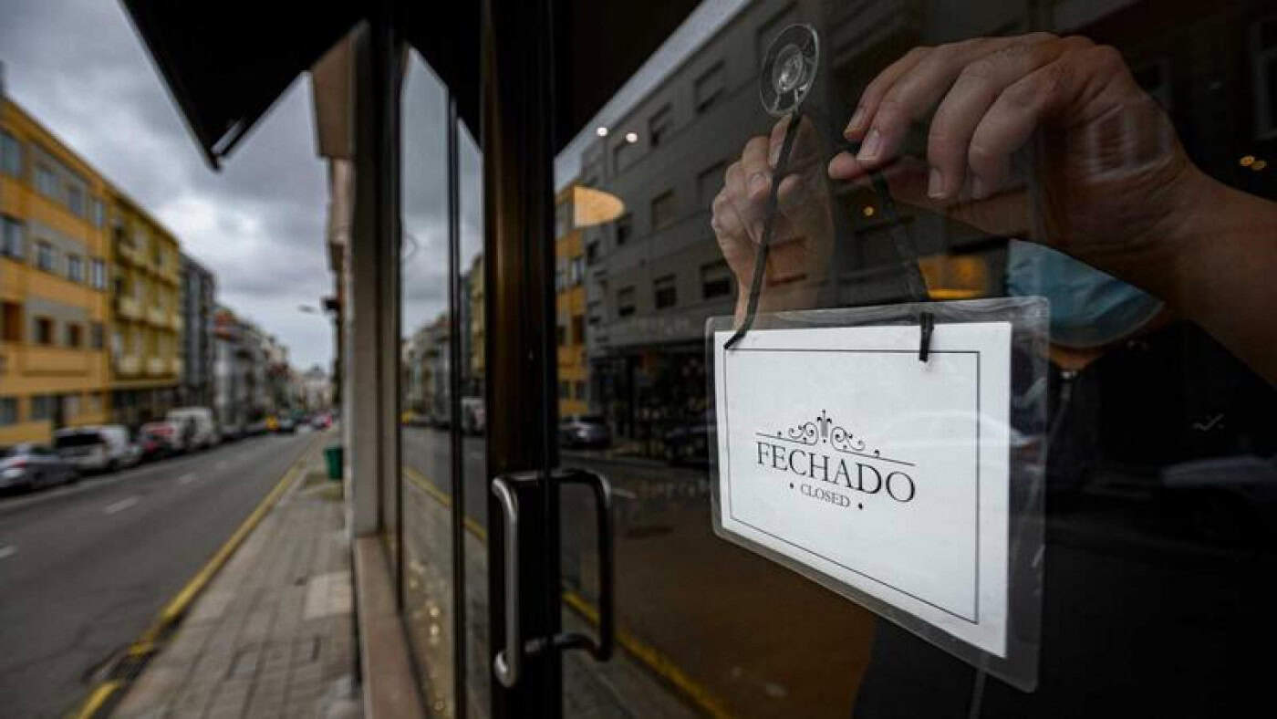 Recolher obrigatório estende-se a 77 concelhos a partir desta segunda-feira&nbsp;