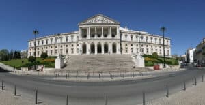 AR preparada para votar eventual renovação do estado de emergência