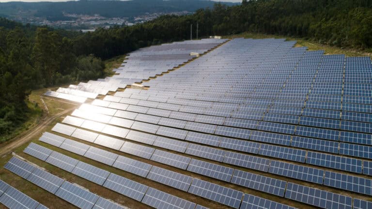 Dstgroup conquista cinco projectos no valor de 18ME