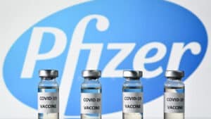 Pfizer já prepara vacina em pó contra a covid-19&nbsp;