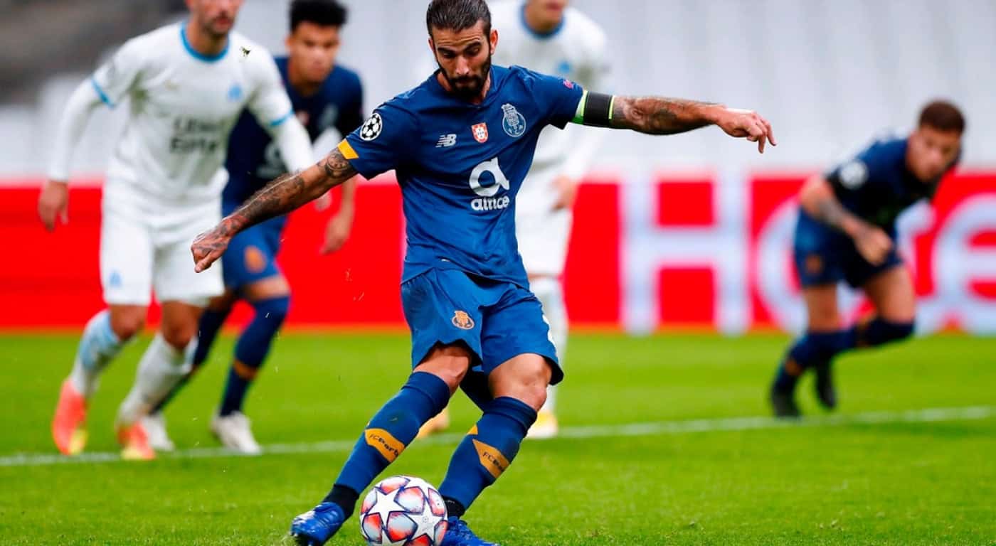FC Porto vence Marselha e fica a um ponto dos oitavos da Champions