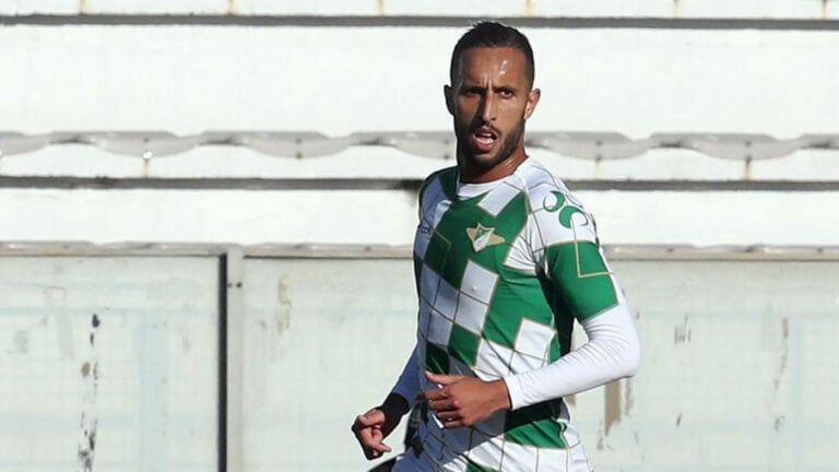 Mohamed Abarhoun, ex-jogador do Moreirense, morre aos 31 anos