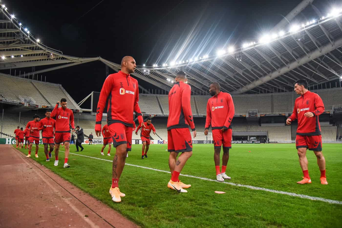 SCB defronta hoje AEK "com 100% de respeito e 0% de medo"