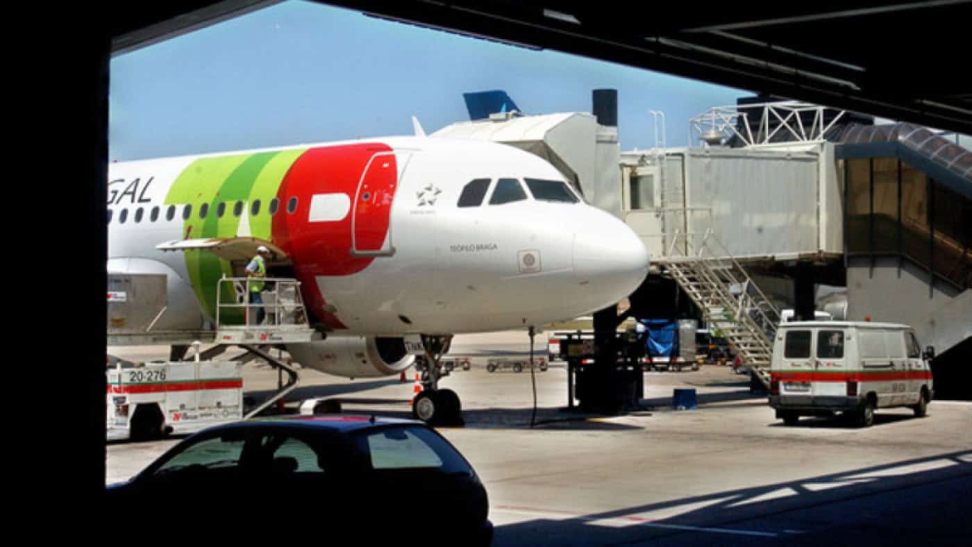 Governo reúne-se com partidos e entrega plano reestruturação da TAP no último dia dado por Bruxelas