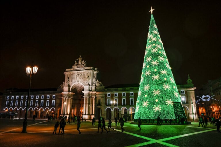 Natal sem restrições. Estimado aumento de 800 a 1.200 mortes em Janeiro