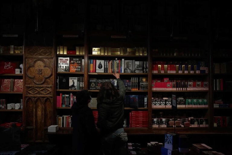 Marta Pais Oliveira vence Prémio Literário Revelação Agustina Bessa-Luís&nbsp;