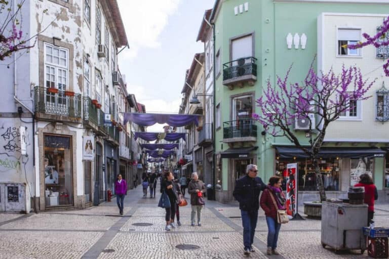 Câmara, InvestBraga e ACB lançam serviço de consultoria para apoiar empresas