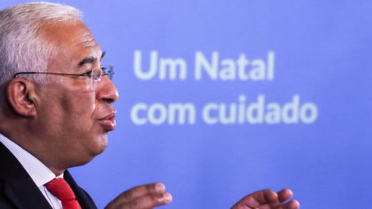 Costa assina despacho de tolerância de ponto no dia 24 de dezembro