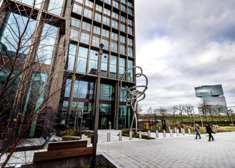 Covid-19. Vacina da Pfizer aprovada na União Europeia