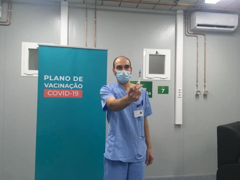 Medidas de protecção são para manter mesmo depois da vacinação