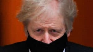 Parlamento britânico aprova acordo comercial com a UE&nbsp;