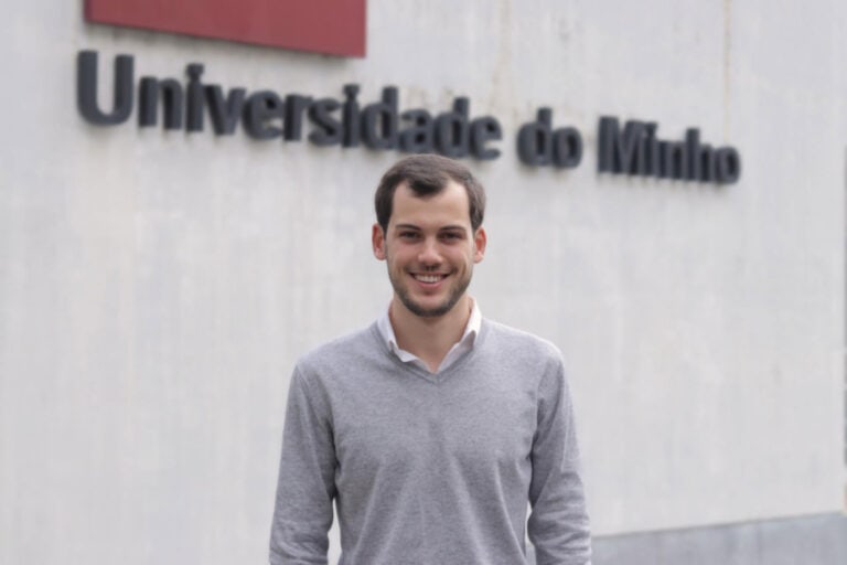 AAUMinho espera que 2021 seja o ano de "regresso aos abraços"