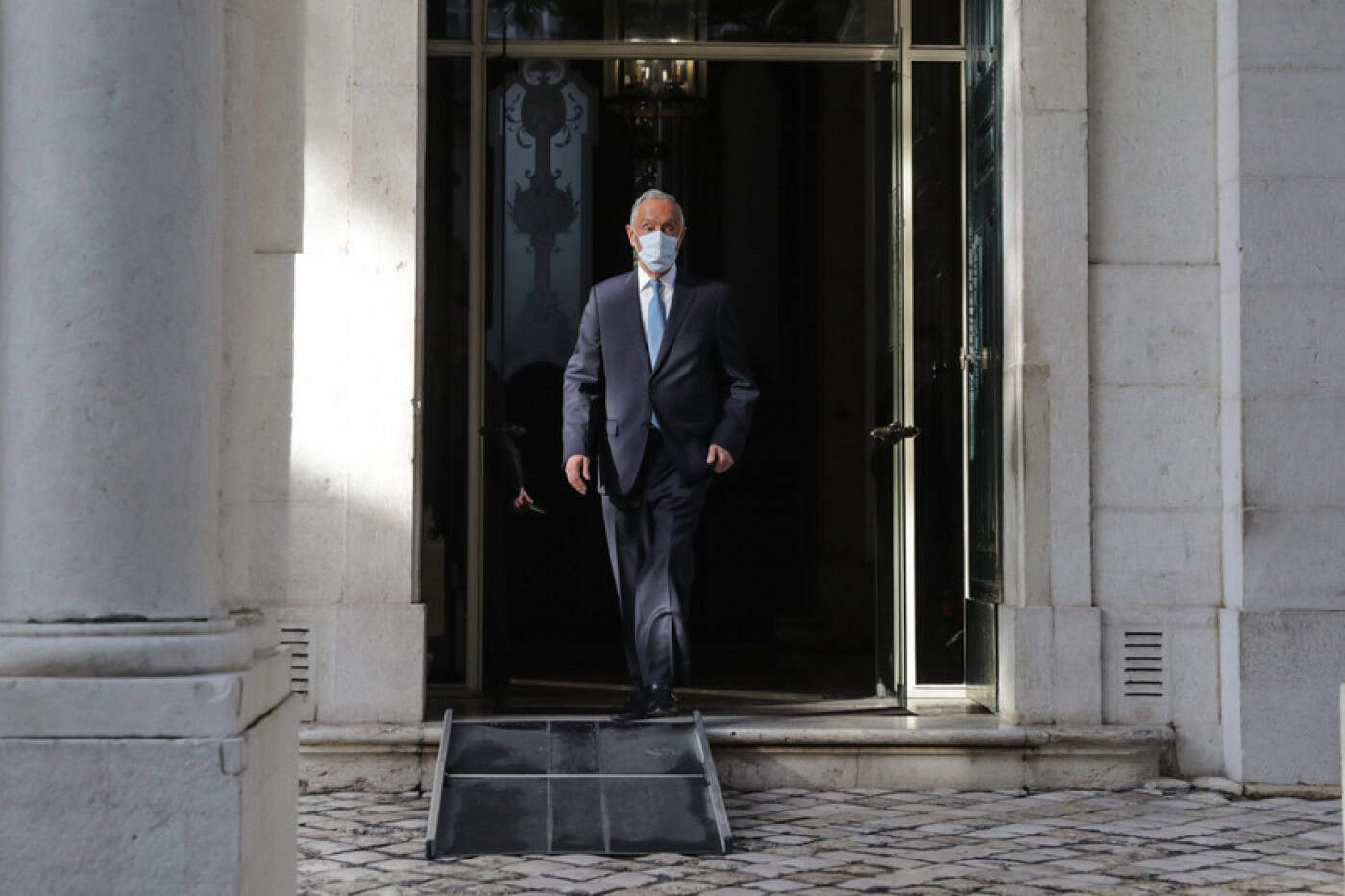 Marcelo admite renovar estado de emergência por mais 8 dias