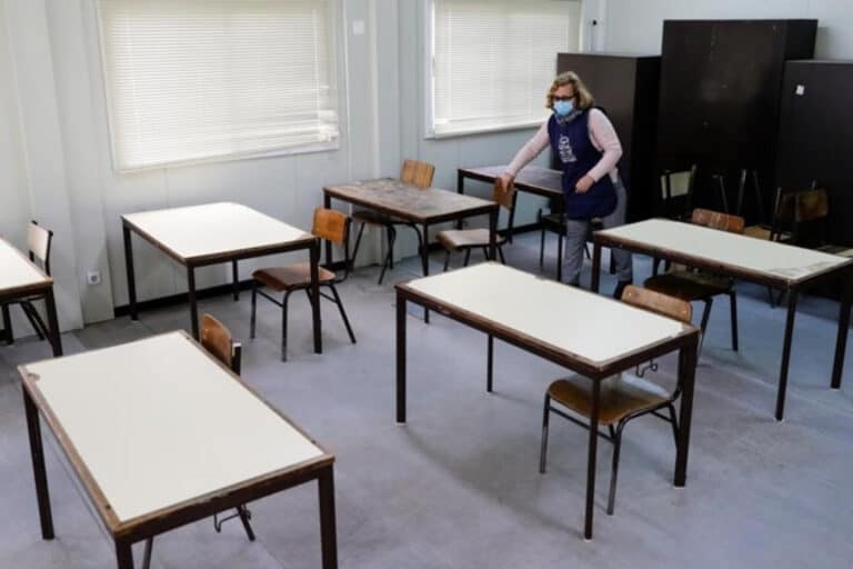 Escolas à espera que Ministério das Finanças autorize contratação de 3.000 funcionários