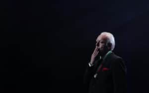 Parlamento homenageia Carlos do Carmo, "voz ímpar do fado e da canção"