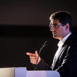 Autarca de S. Victor defende adiamento das eleições presidenciais