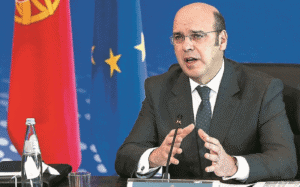 Lay-off simplificado só volta para empresas obrigadas a encerrar