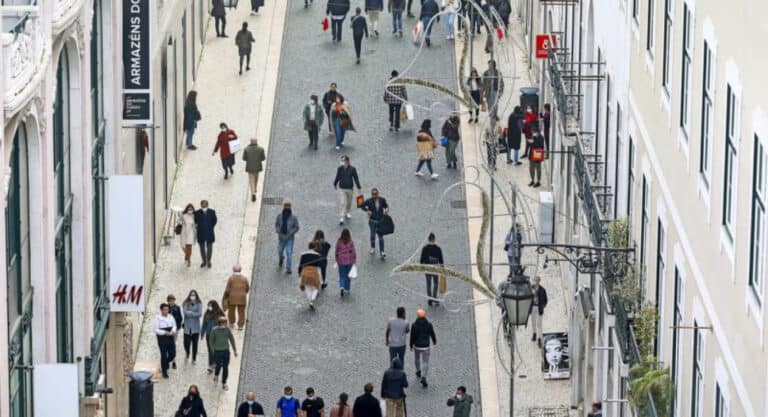 Maioria do território com incidências acima de 480 casos por 100 mil habitantes